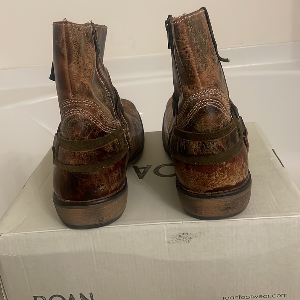Roan Boots - Picture 4 of 7